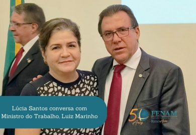 Lúcia Santos conversa com Ministro do Trabalho, Luiz Marinho