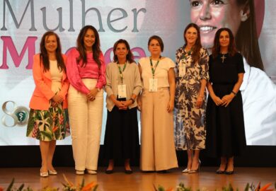 “Não adianta esperar que nasça uma mulher líder – é preciso criá-las”, afirma presidente da Fenam em Fórum histórico