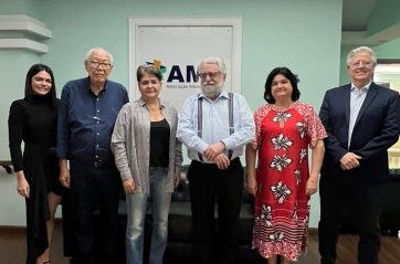 Em visita a AMB em São Paulo, diretoria da FENAM estreita a relação entre entidades representativas dos médicos.