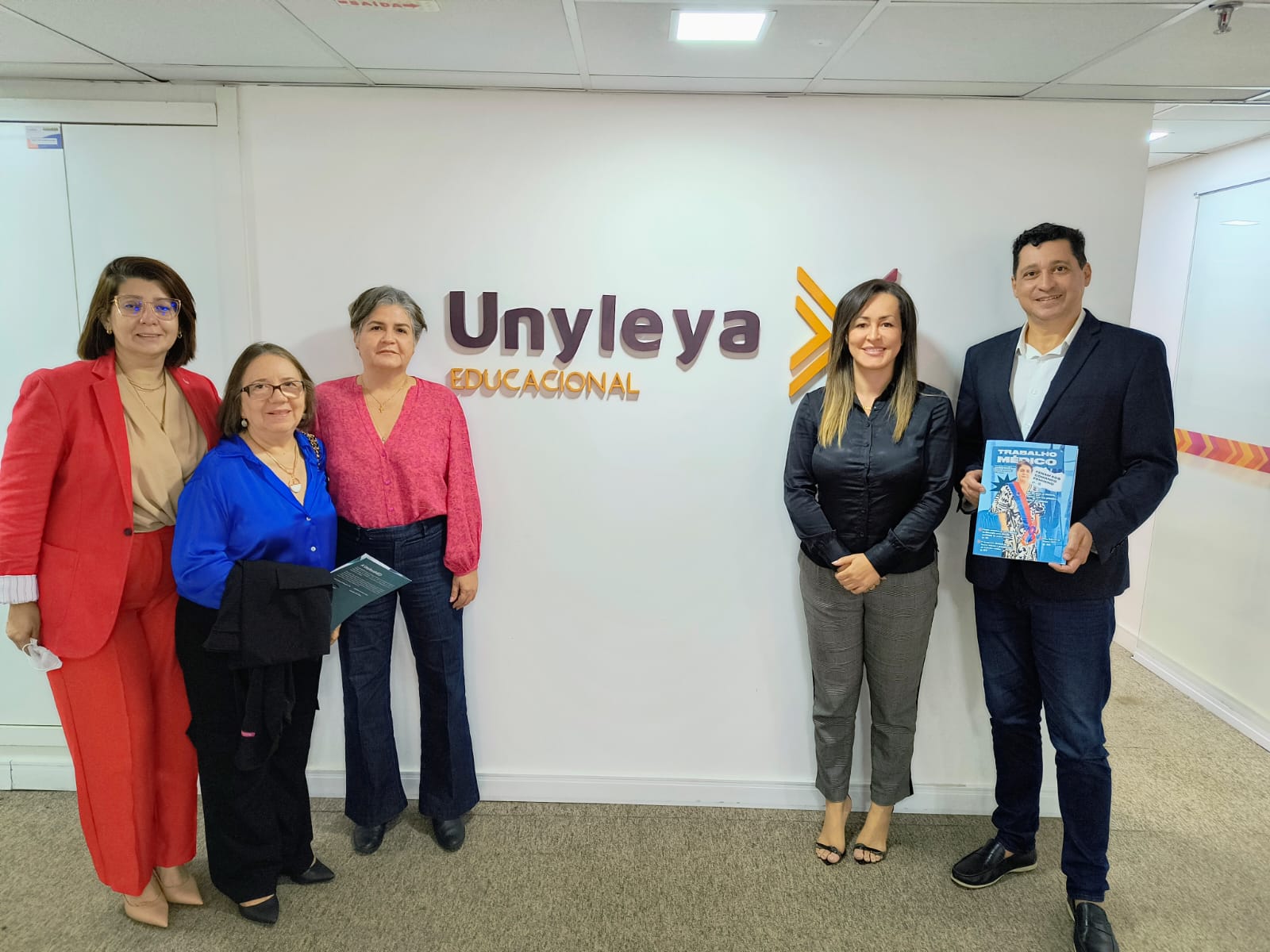 Em busca de benefícios para associados, Fenam se reúne com UnyleyaMED